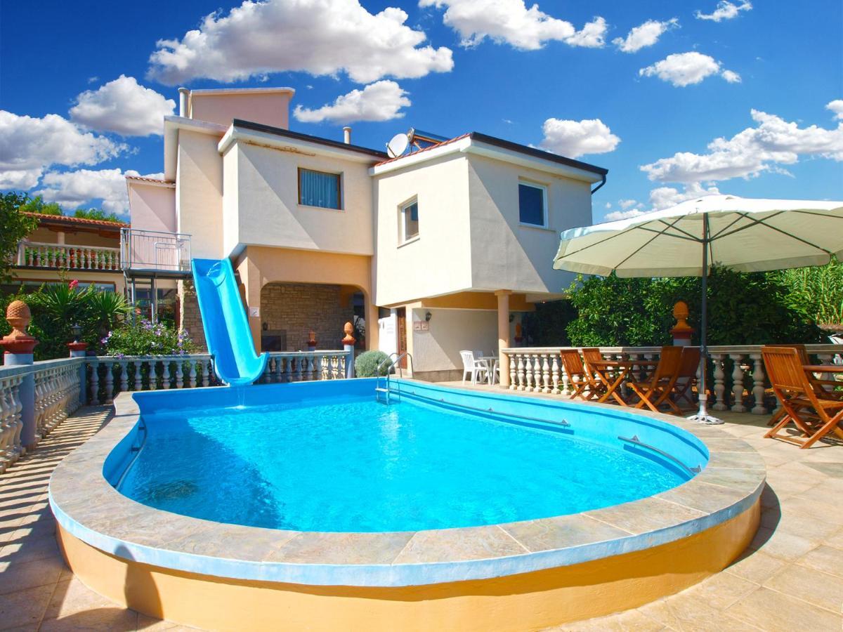 Apartments Vrcevan 811 Medulin Zewnętrze zdjęcie